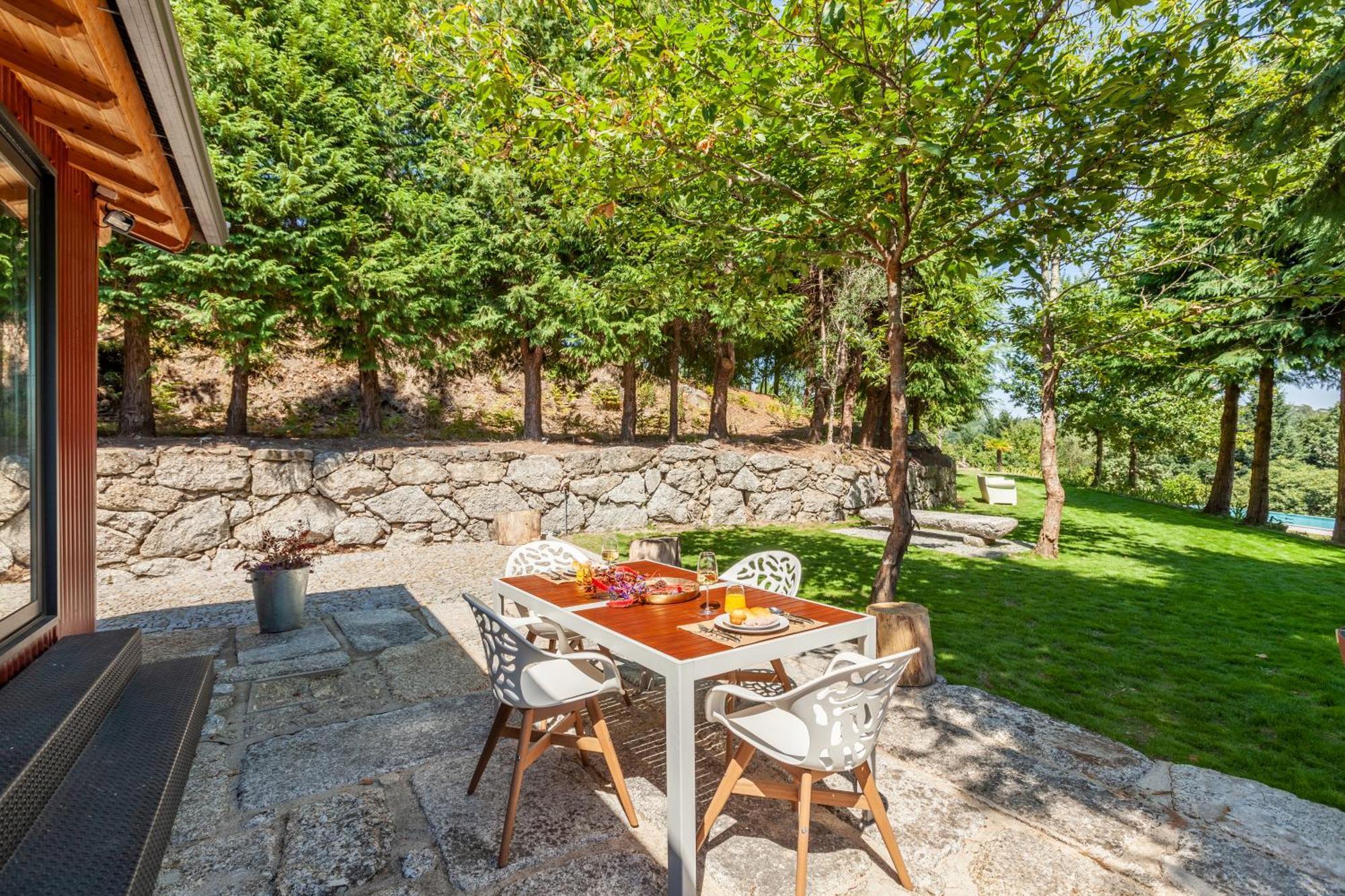 Villas Prendal Eco Living - Minho'S Guest Guimaraes Bagian luar foto